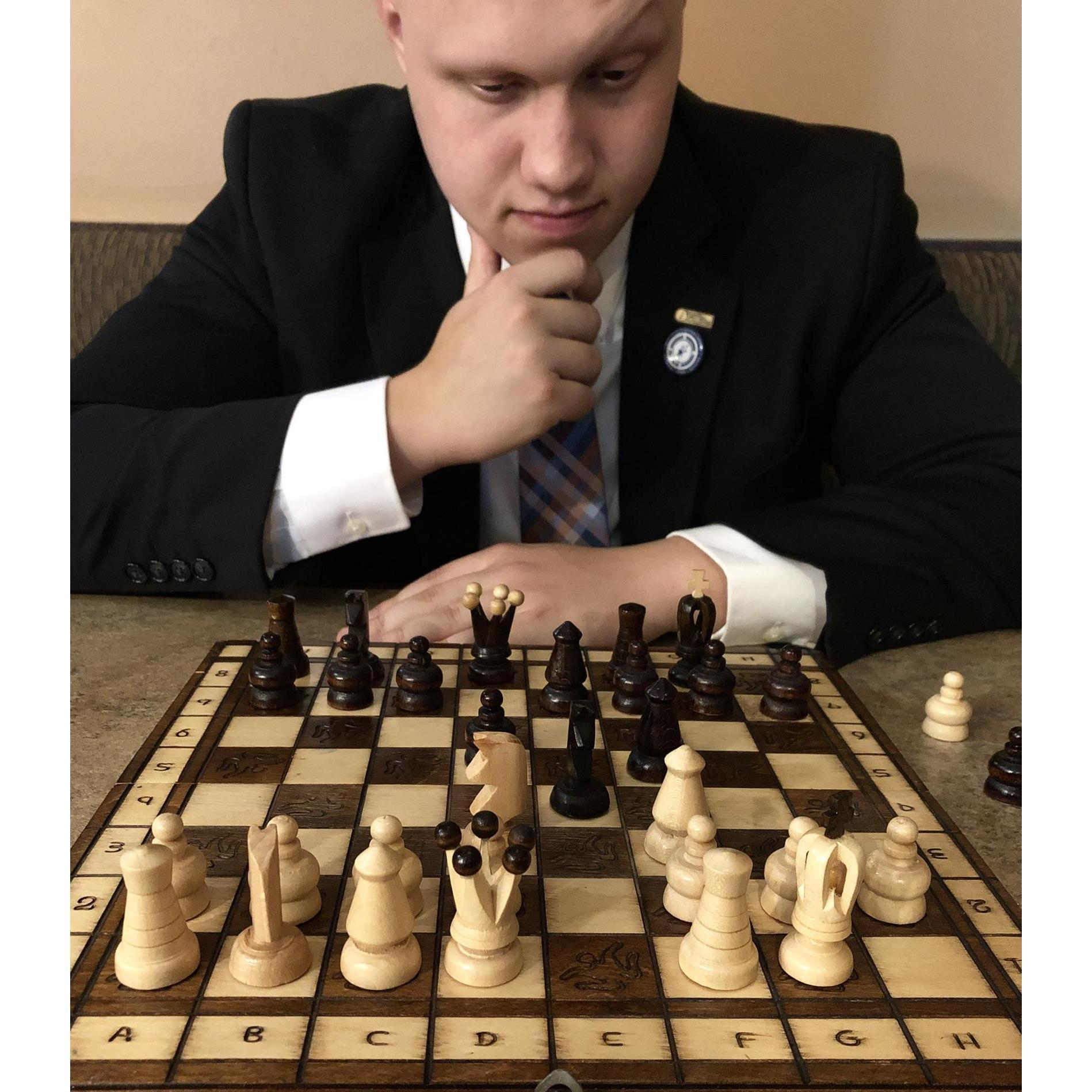 A studious chess match
