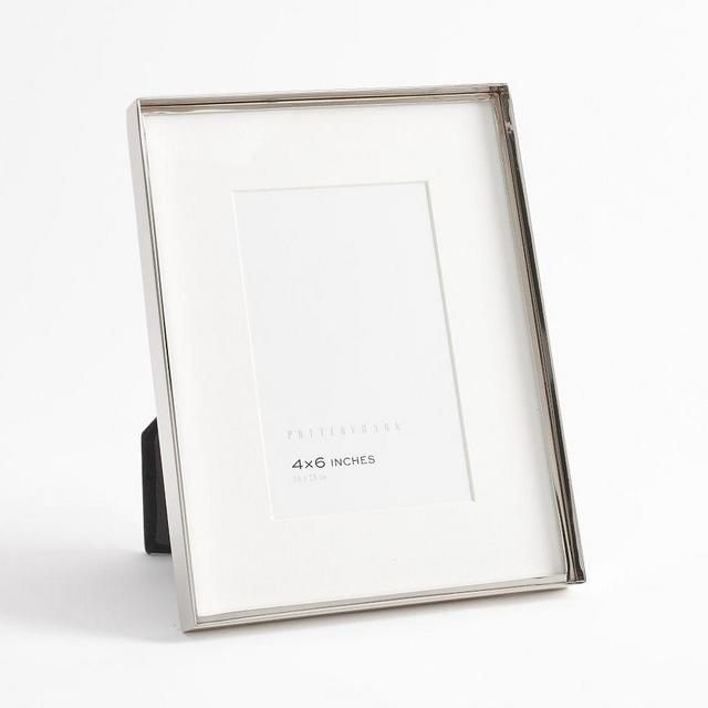 Stowe Modern Metal Frame, 7"x9" (4"x6" Opening) - Silver