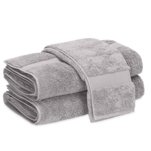 Matouk Lotus Bath Towel- Smoke