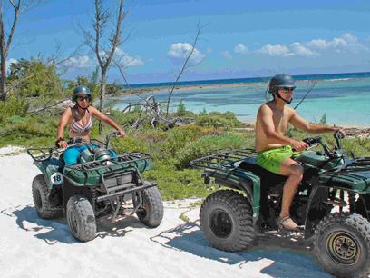 Exploring Cancun: ATV's 👩🏽🧔🏻🌮🐬🎉🍷🌈🍹