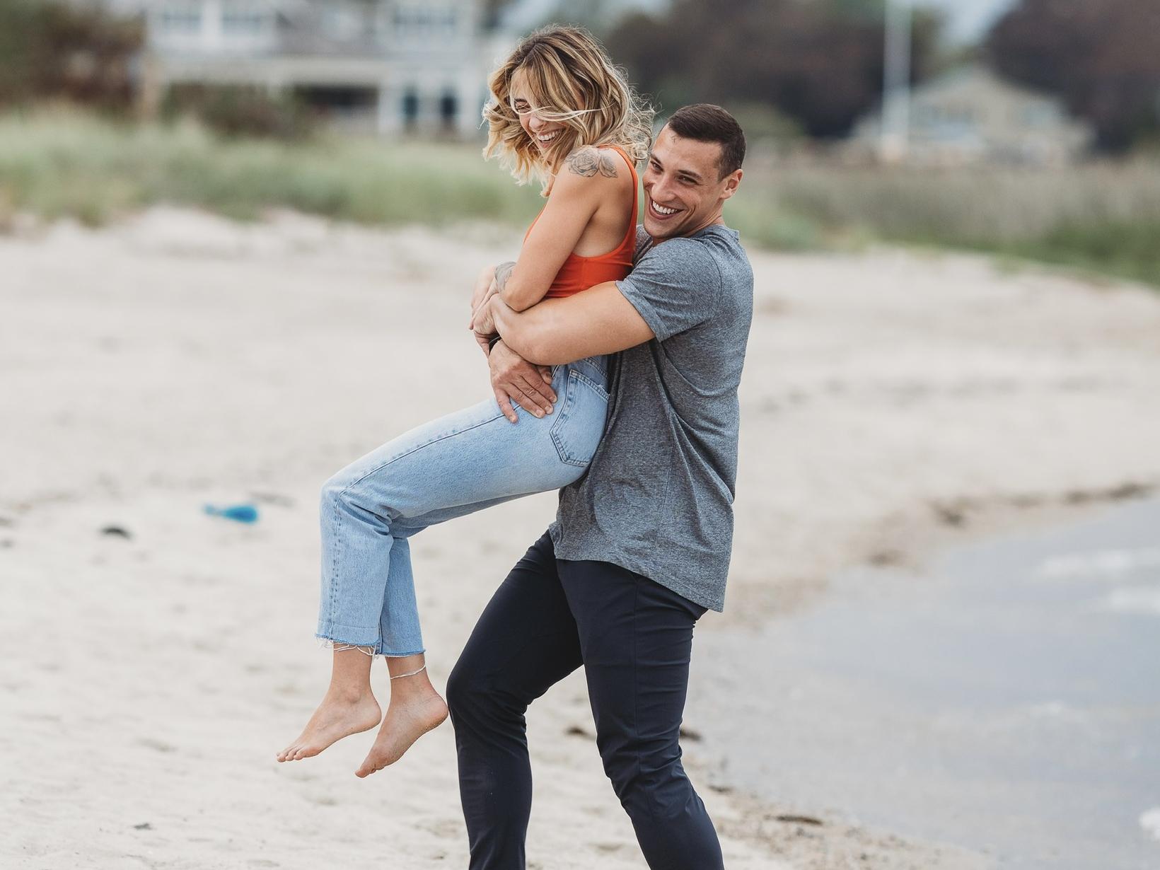 The Wedding Website of Mackenzie Hutchens and Joseph Baglione