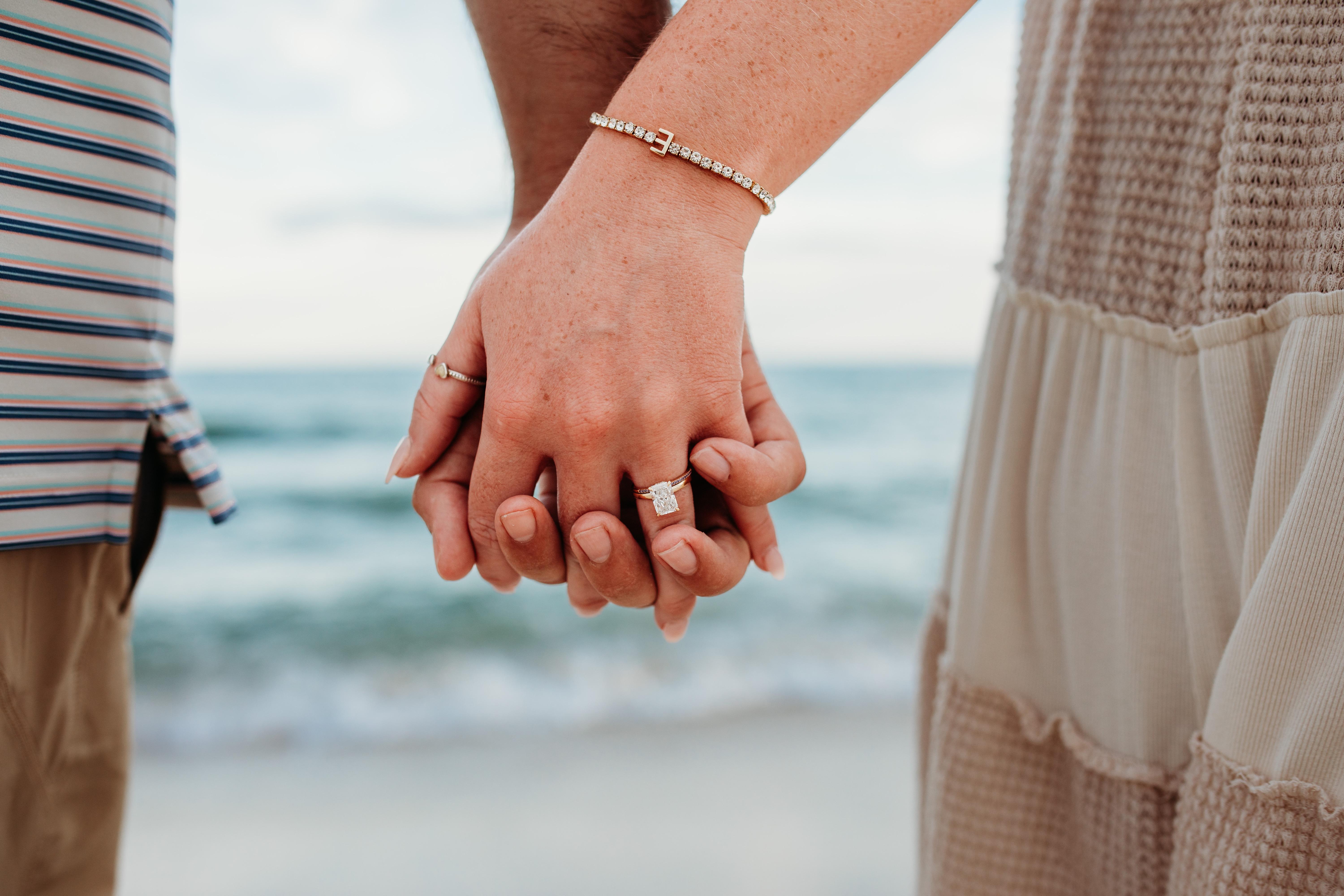 The Wedding Website of Lauren Ferington and Cason Banyas