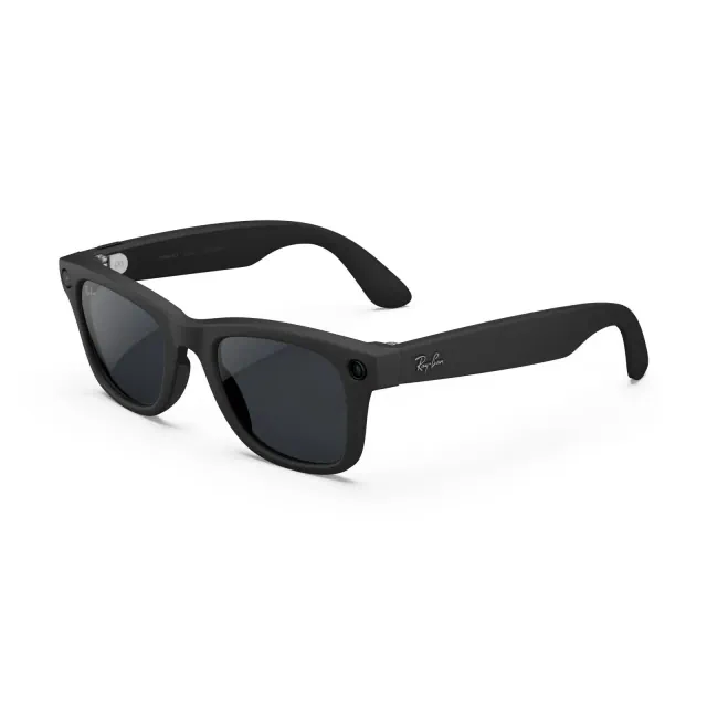 Ray-Ban | Meta Wayfarer - Matte Black, Transitions Grey Lenses