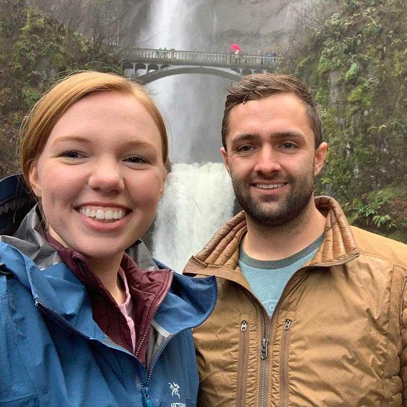 We stopped at Multnomah Falls in Portland, Oregon on our roadtrip home from our WA NYE trip! - Jan 2020