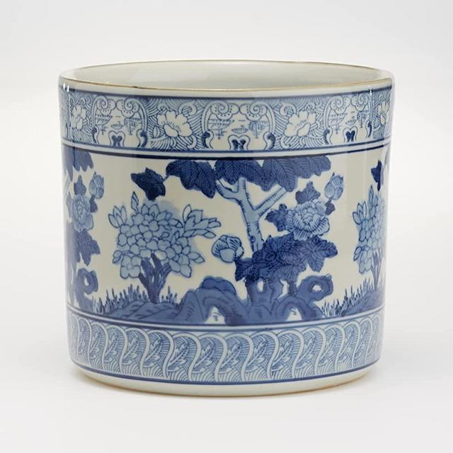 Tozai Home Blue and White Garden Scene Vase/Planter