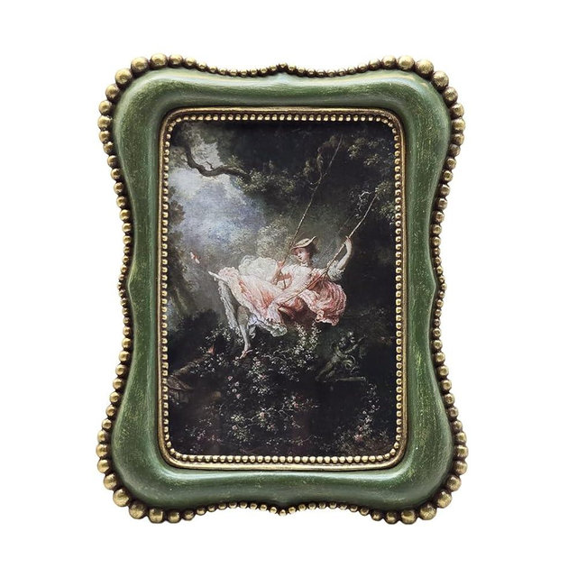 YULINK 4x6 Vintage Picture Frame, Antique Green Ornate Photo Frame, for Tabletop and Wall Display, Decorative Retro Home Decor, Old Fashioned Photo Gallery Art