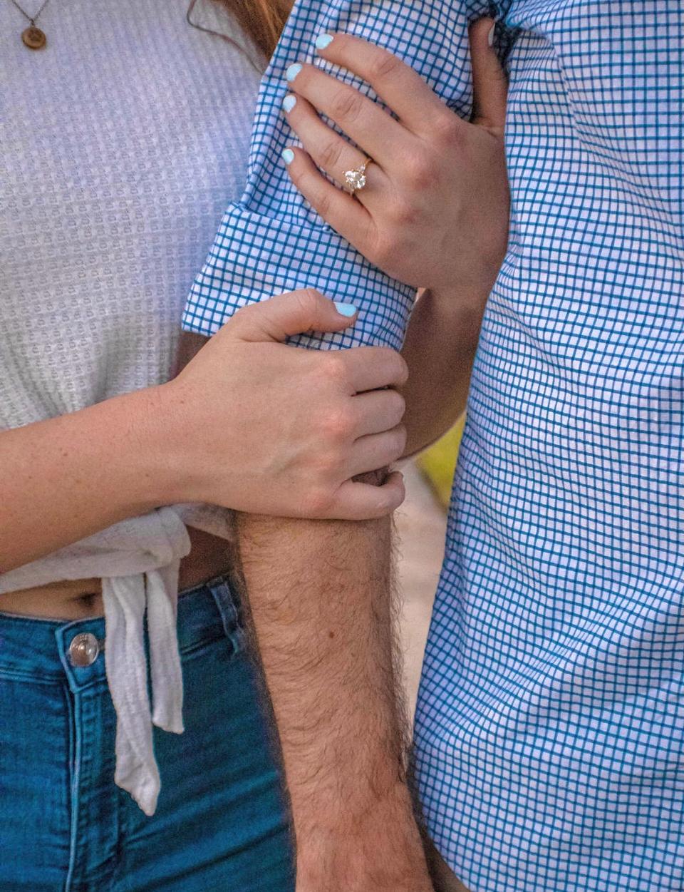 The Wedding Website of Heather Hartz and Hunter Dabbs