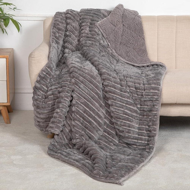UINIU Sherpa Fleece Weighted Blanket for Adults Queen Size 15lbs, Soft Cozy Flannel Heavy Throw Blanket for Relax and Deep Sleep, 3D Ribbed Warm Fleece Weighted Blankets for Couch and Bed, 60" x 80"
