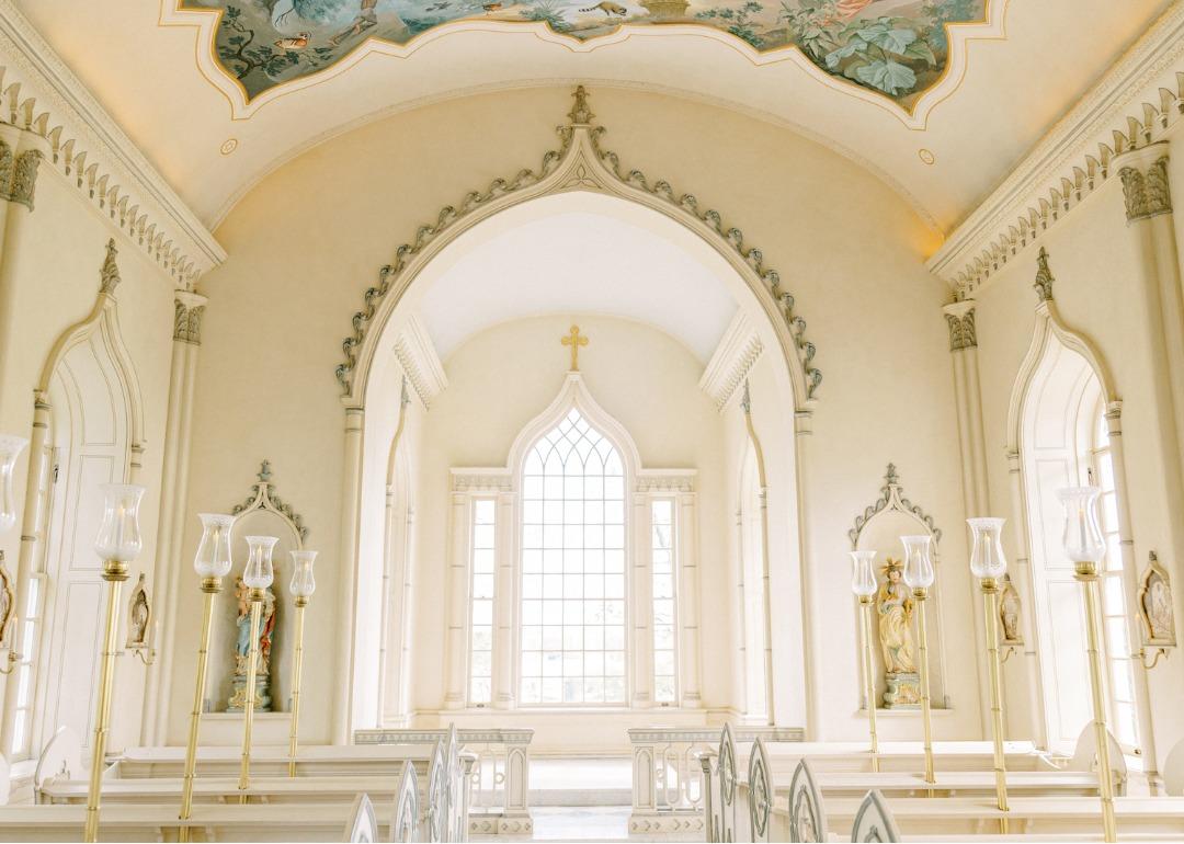 The Wedding Website of Saundra . and Vito .
