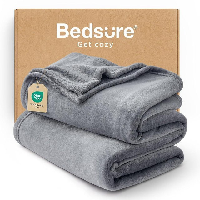 Bedsure Fleece Blanket Twin Blanket Grey - 300GSM Soft Lightweight Plush Cozy Twin XL Blankets for Bed, Sofa, Couch, Travel, Camping, 66 inch X 90 inch