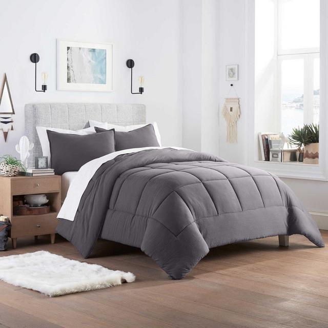 UGG® Devon 3-Piece Reversible Full/Queen Comforter Set in Charcoal