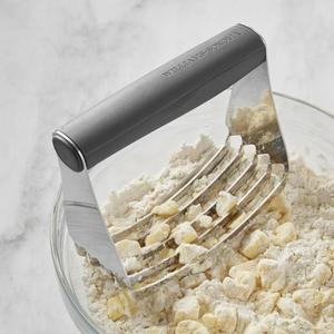 Williams Sonoma Pastry Blender