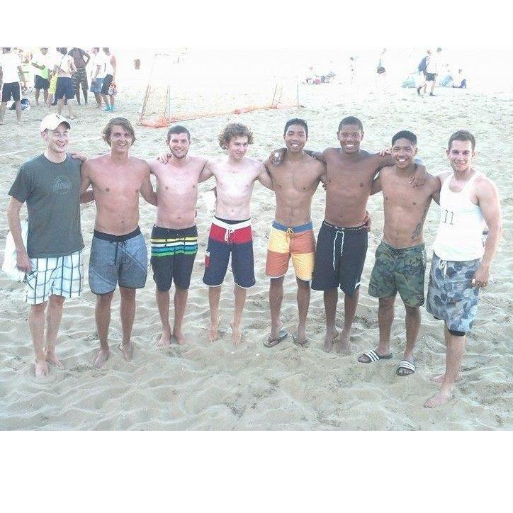 Sand soccer tournament. 
Torneo de fútbol en Virginia Beach.