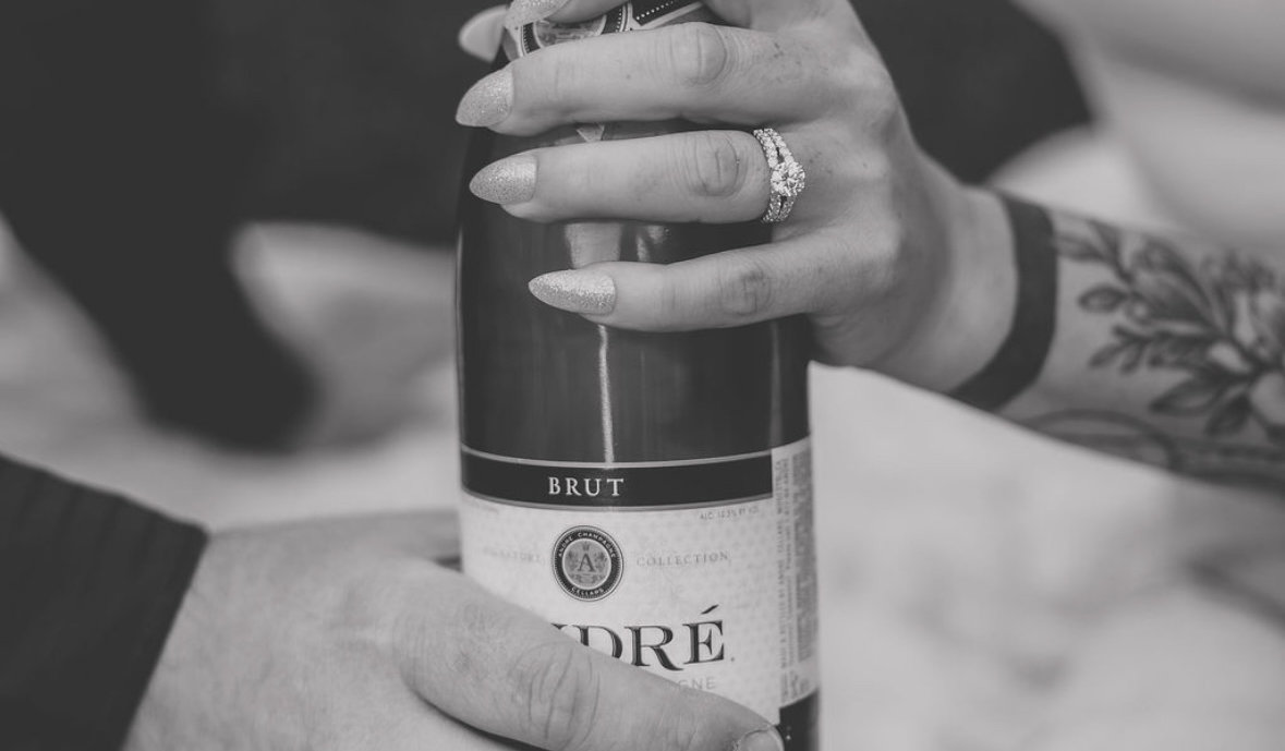 The Wedding Website of Chelsi Bailey and Kyle Janssen