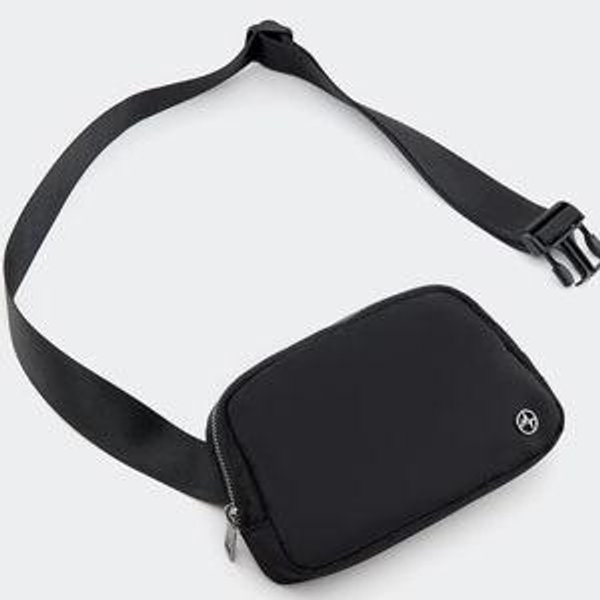 Pander Cross Body Fanny Pack with Adjustable Strap (Black)