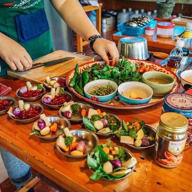 Thai cooking classes