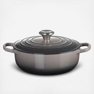 Signature Round Sauteuse with Lid