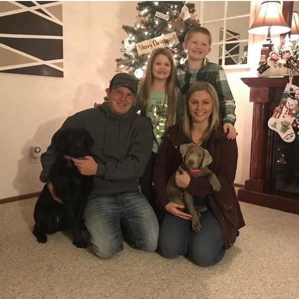 Family Christmas picture 2017