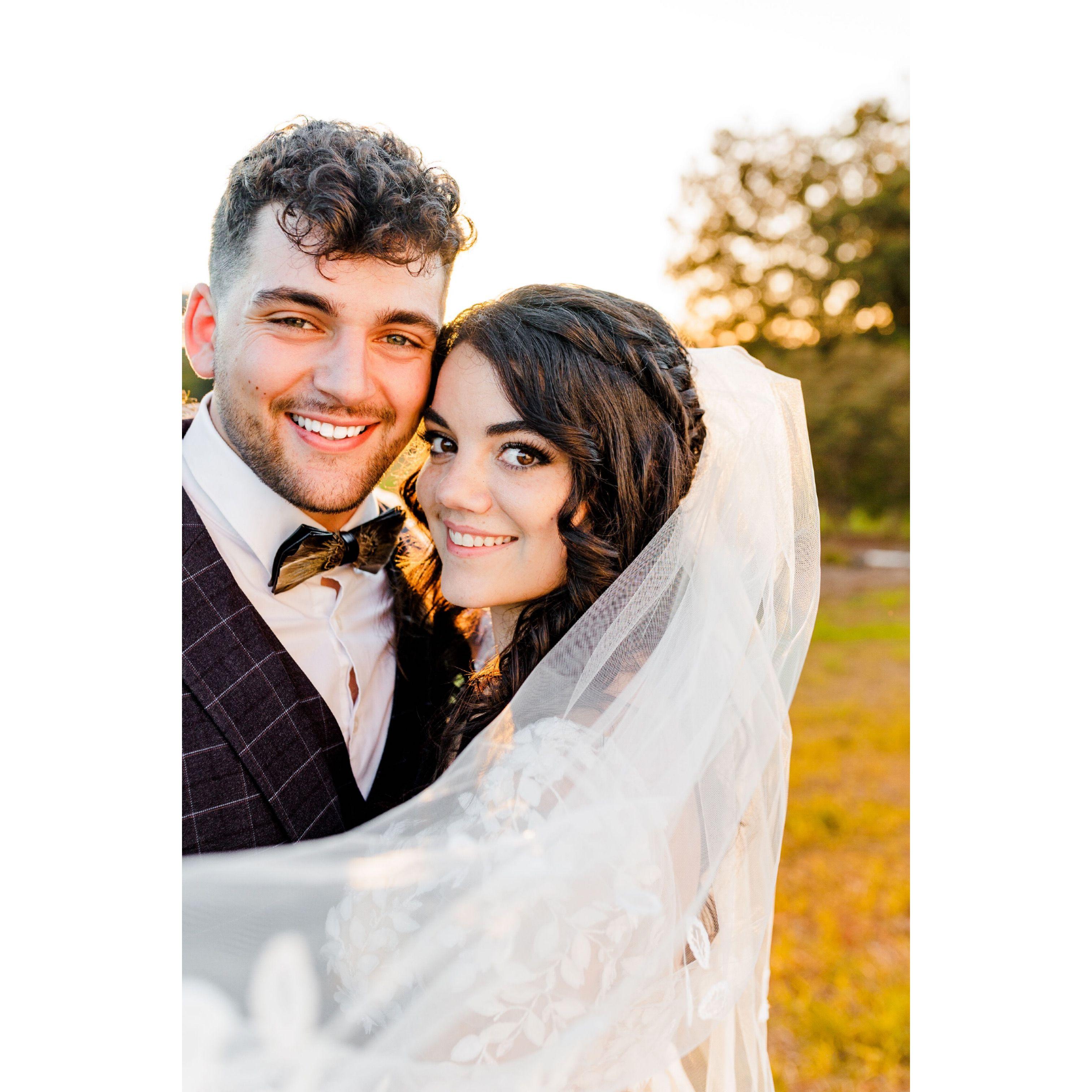 We like to dress up and play wedding from time to time :)