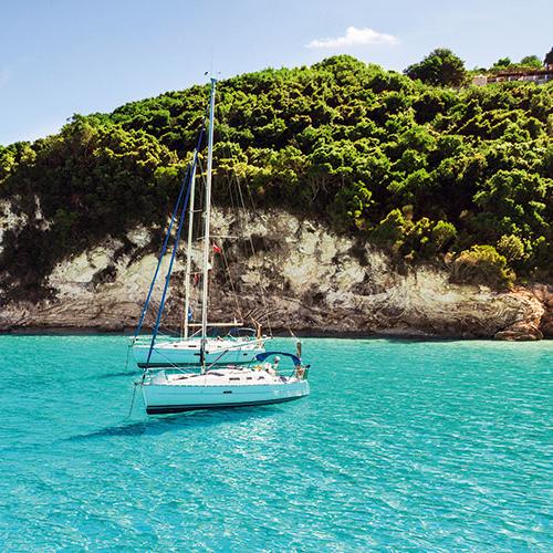 Sailing day for snorkling and exploring Crete