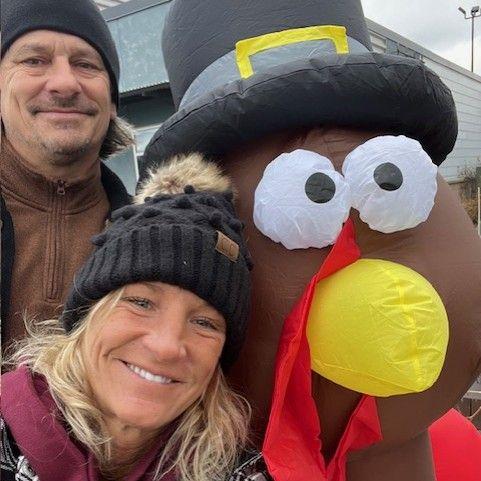 Delivering Thanksgiving Meals 2025