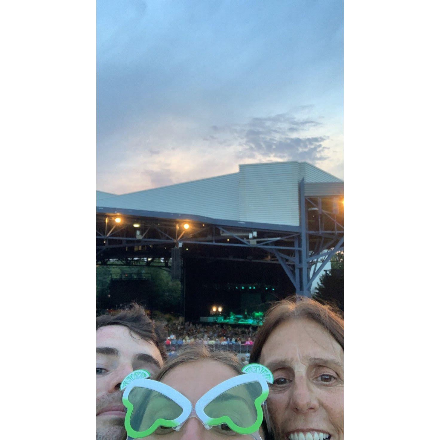 Jackon officially joining Jess and her Mom, Barb, in their Jimmy Buffett concert "club". This is the same weekend Jackson asked Jessica's parents about planning the proposal - August 2022