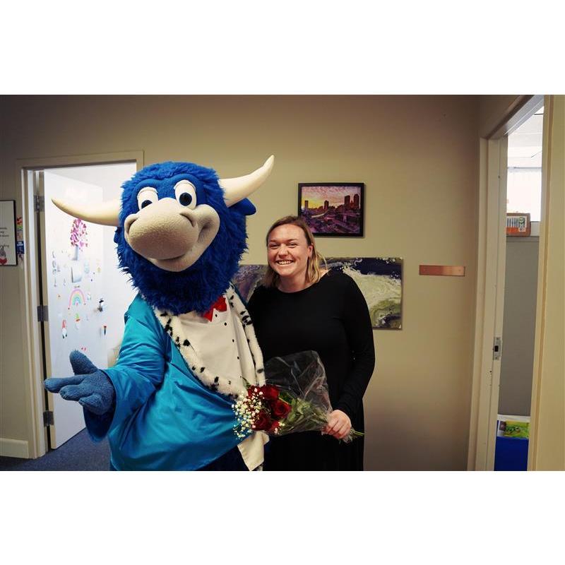 Lauren's Valentine's Day gift, a visit from THE Hornsby.