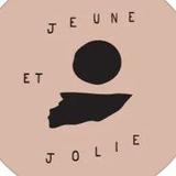 Jeune et Jolie