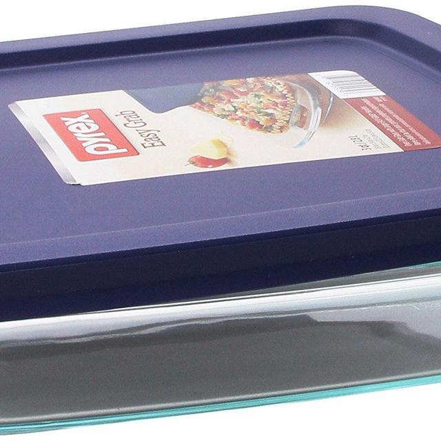 Pyrex Easy Grab 3-Quart Oblong Baking Dish