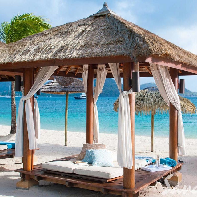 Honeymoon Cabana