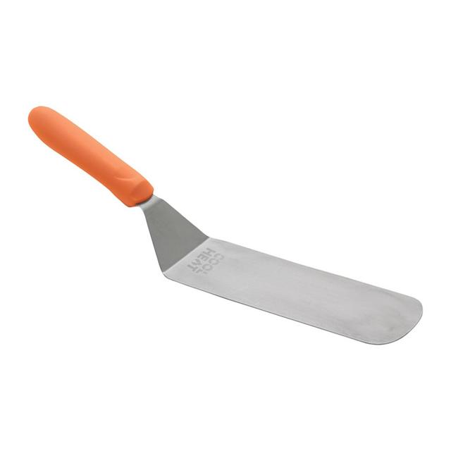 Winco Cool Heat High Heat Flexible Turner with Offset, 8.25" x 2.88" Blade