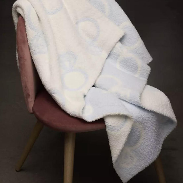 Reversible Bride Blanket