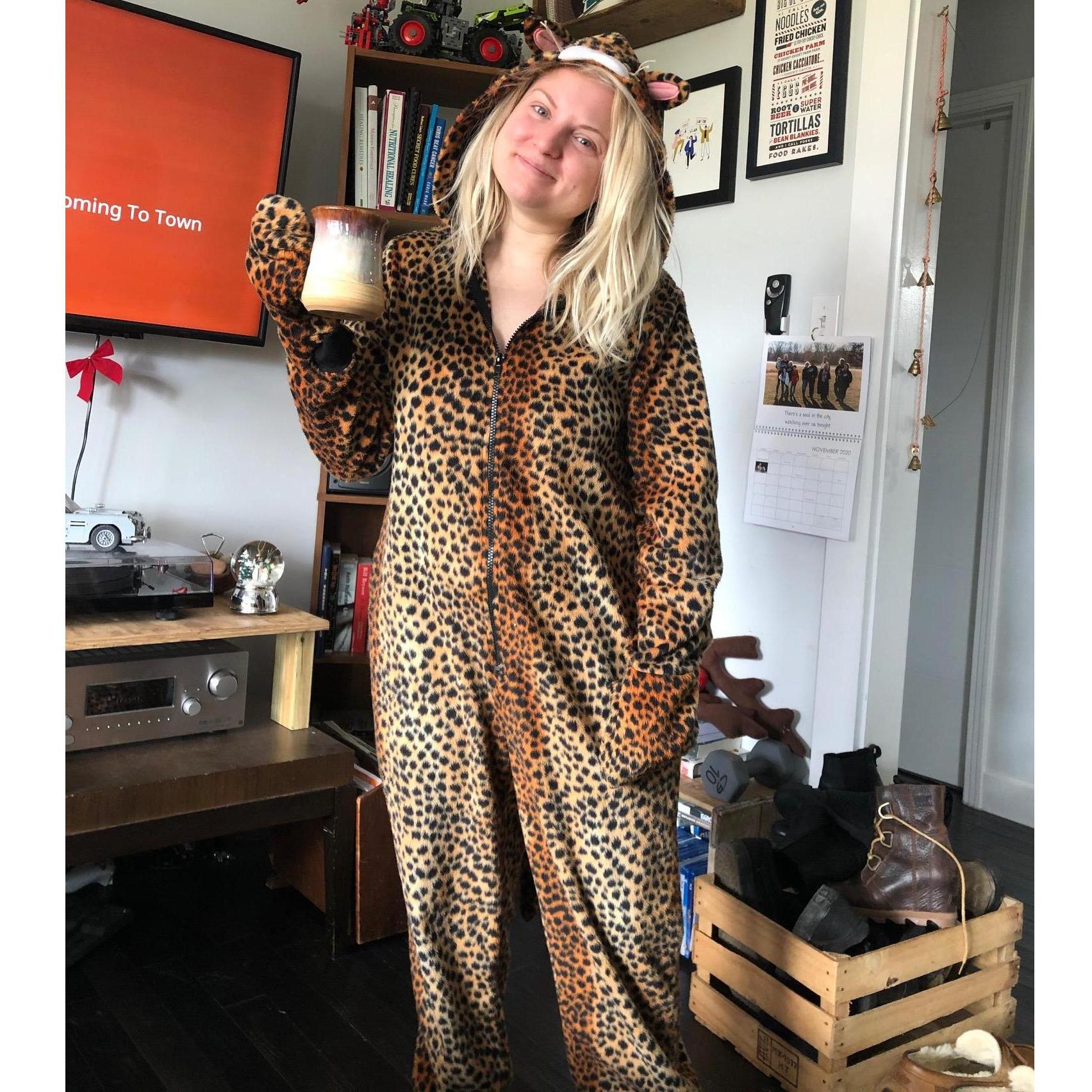 Thanksgiving 2020, just the two of us did our thing and to make it more festive, we decided to dress up in our finest attire.