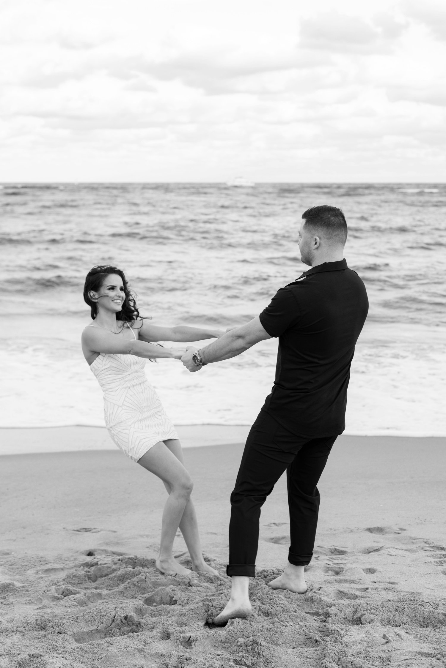 The Wedding Website of Jennifer Lopez and Tyler Hopta