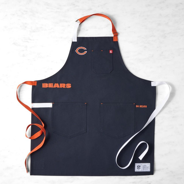 NFL x Hedley & Bennett Essential Apron, Chicago Bears