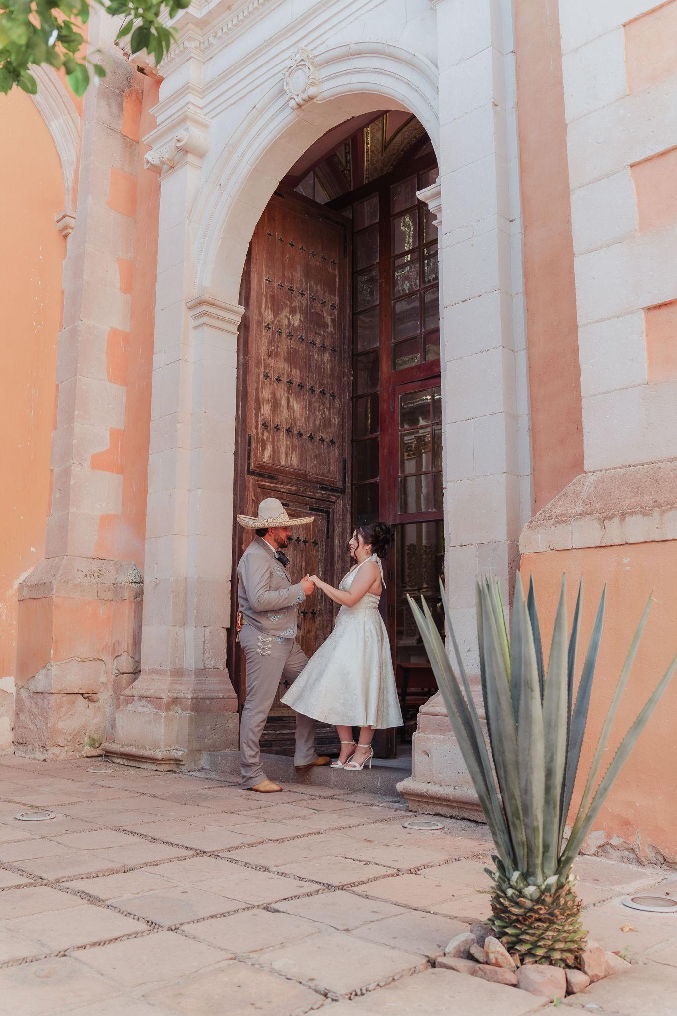 The Wedding Website of Carlos De Haro and Araceli Navarro