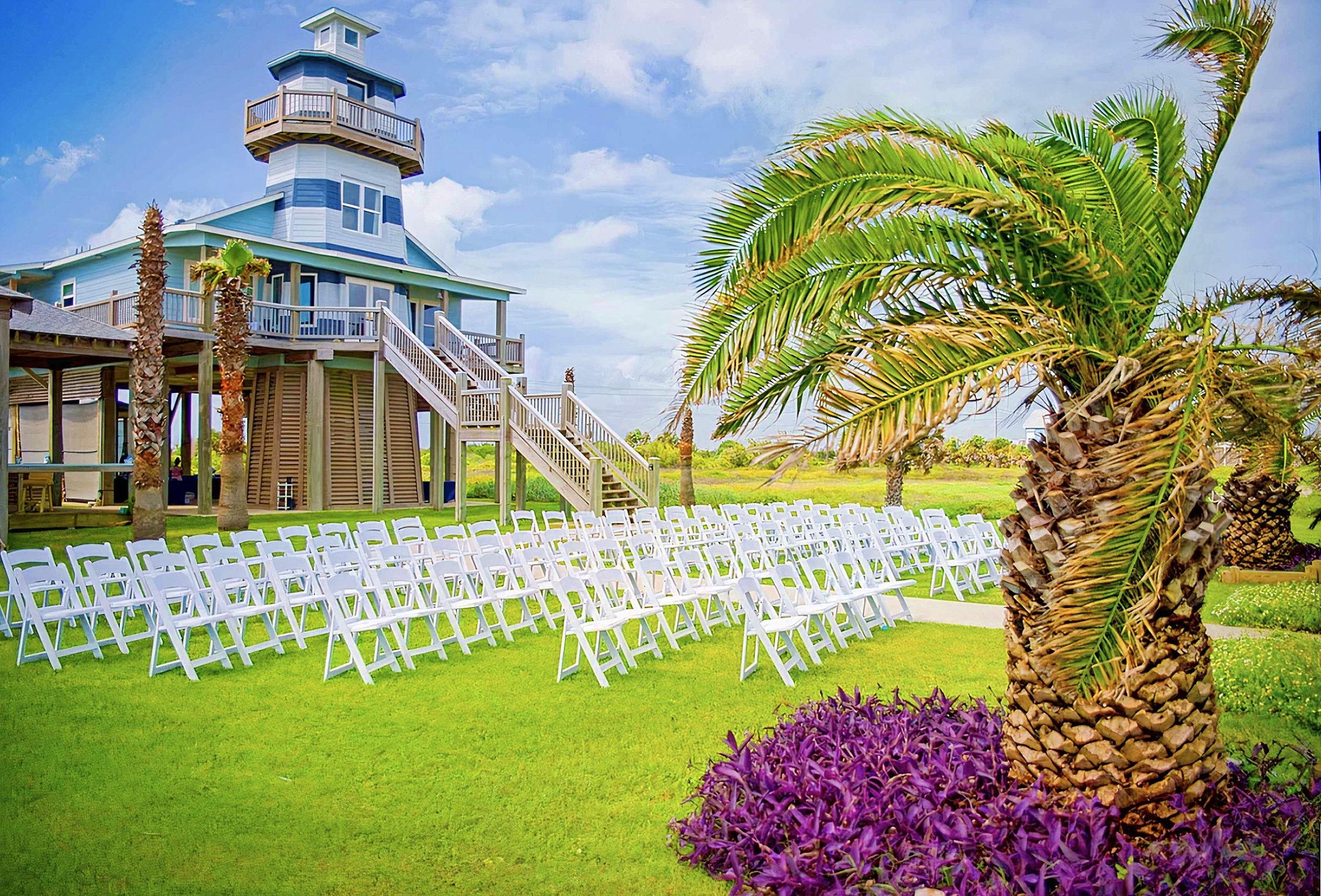 The Wedding Website of Nastassia Lopez and Joquice Wilson