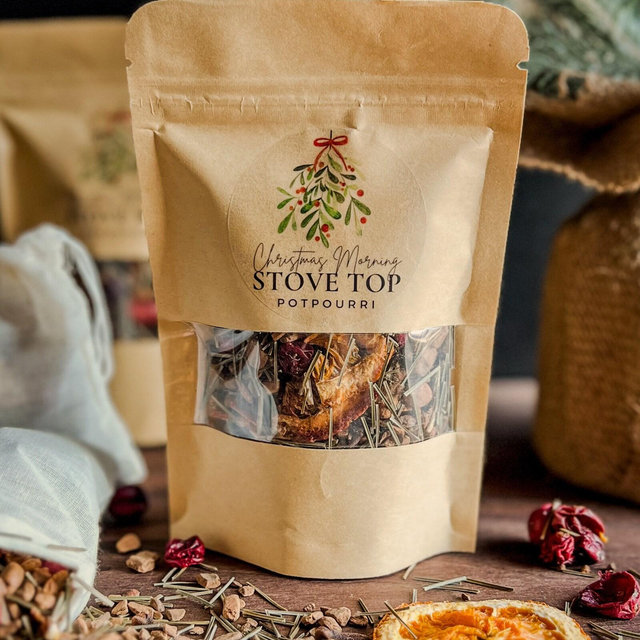 Christmas Morning Stovetop Potpourri