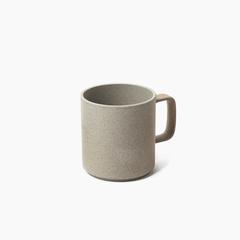 Hasami Porcelain Medium Mug in Natural
