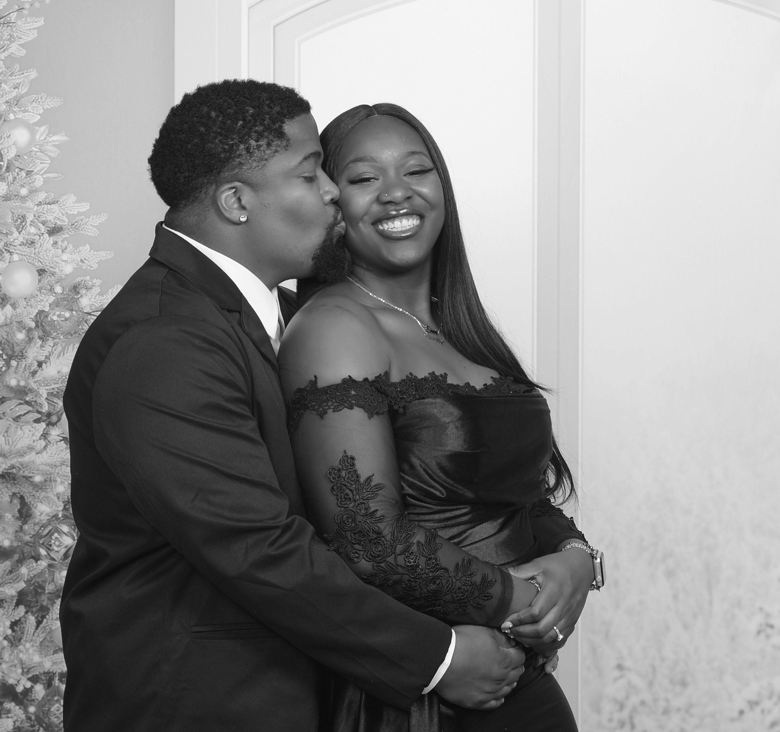 The Wedding Website of Ashley E. Hunter and Davon T. Vaughn