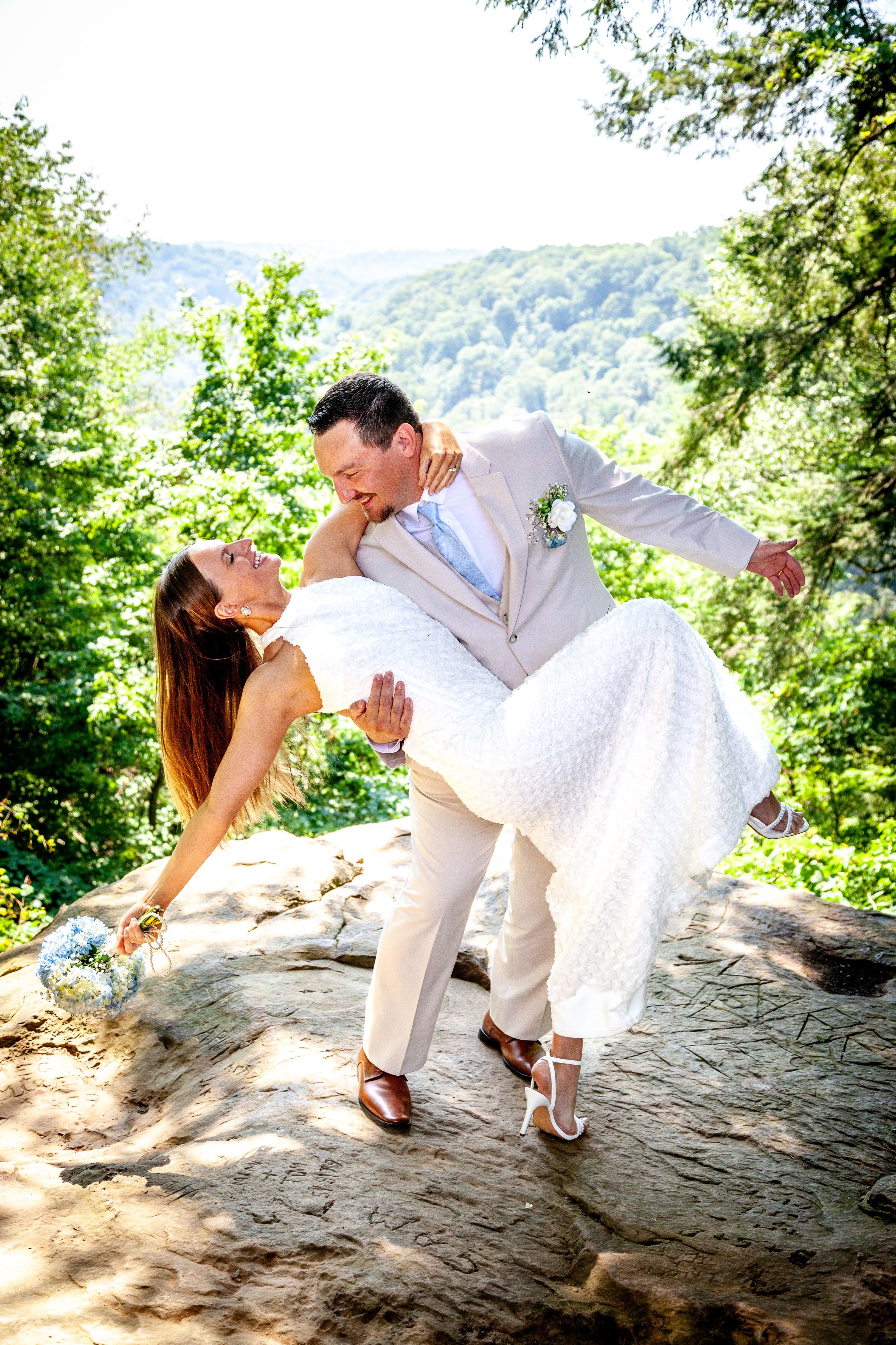 The Wedding Website of Julia Studer and Brady Moore