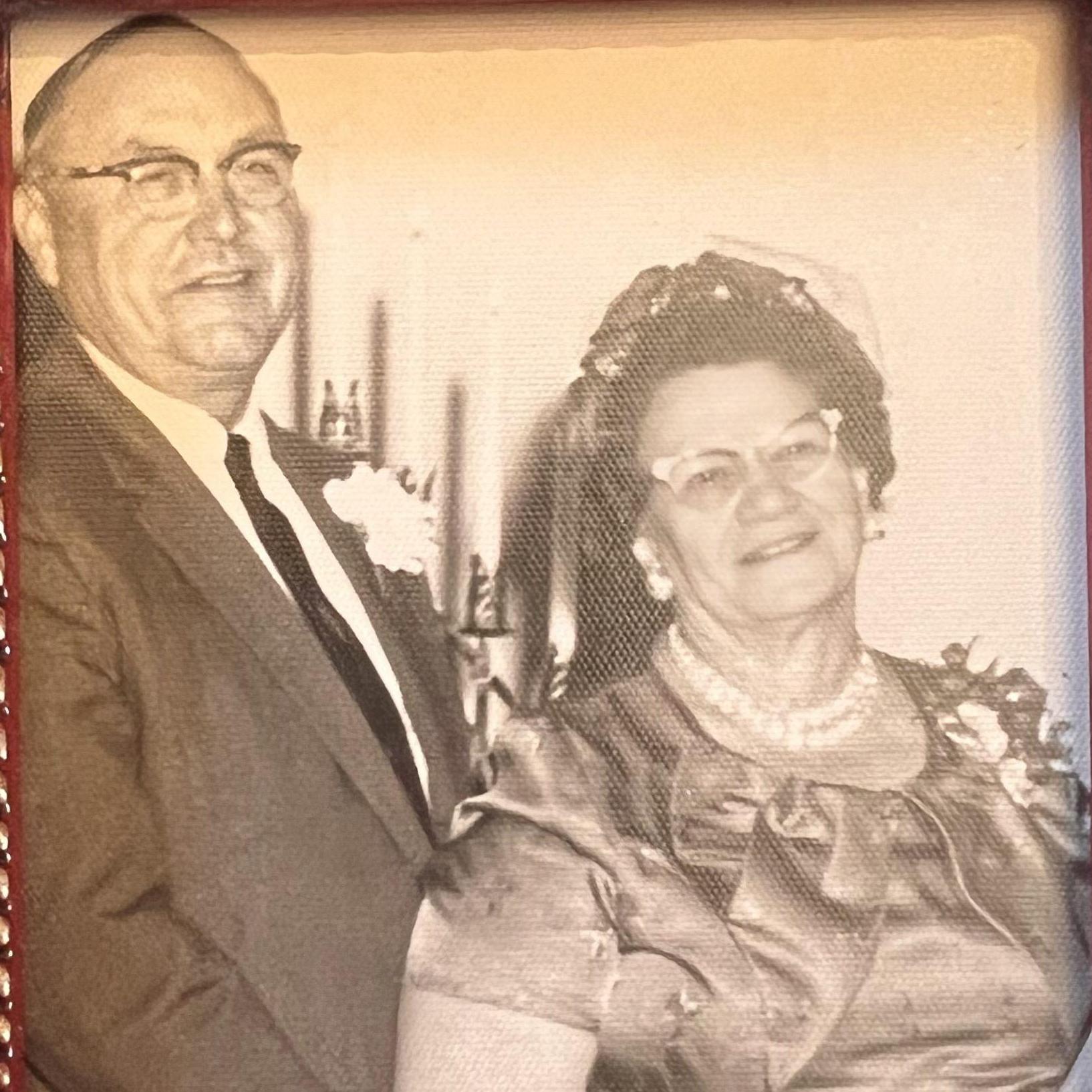 Clarence and Lillian Bringe. The groom’s great grandparents.