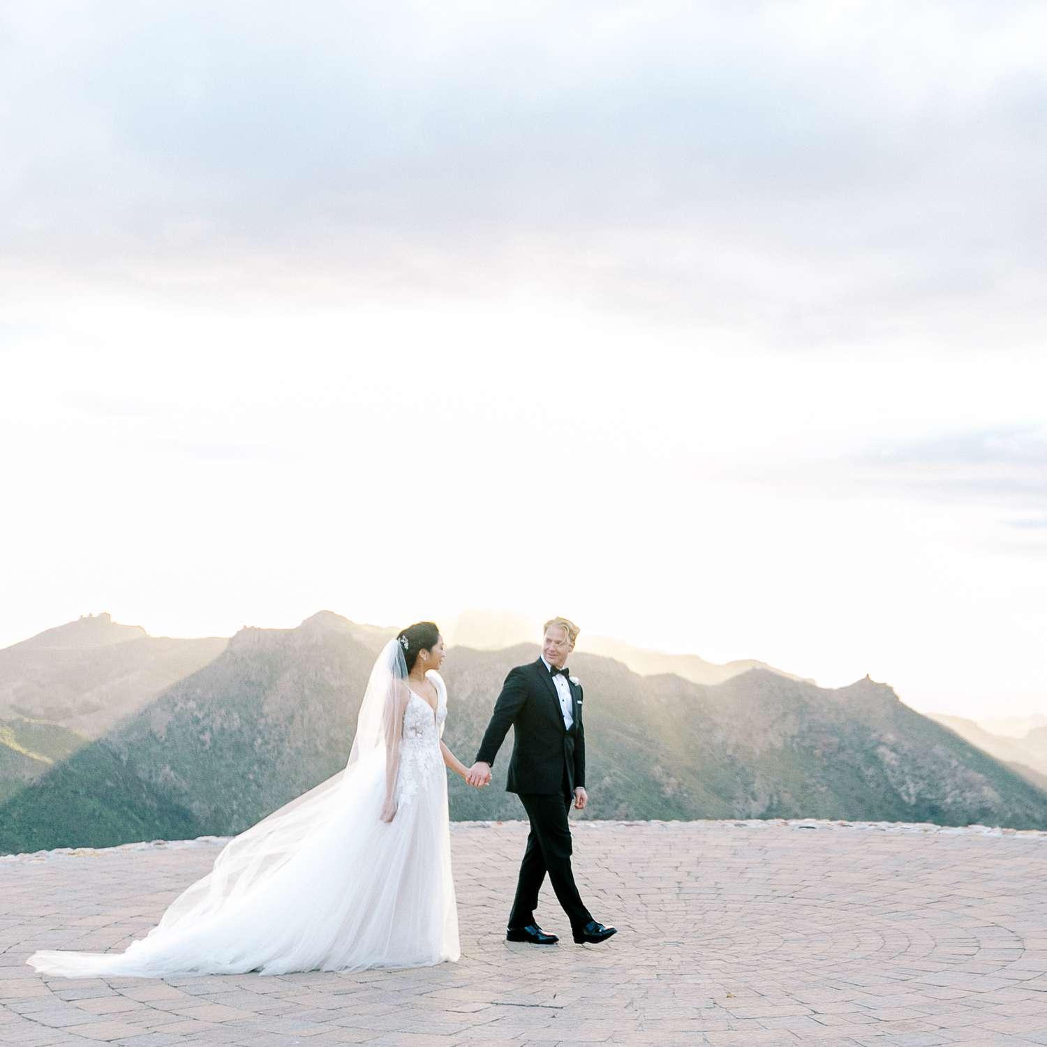 The Wedding Website of Melina Chigo Hernandez and Arturo Bravo Rovirosa