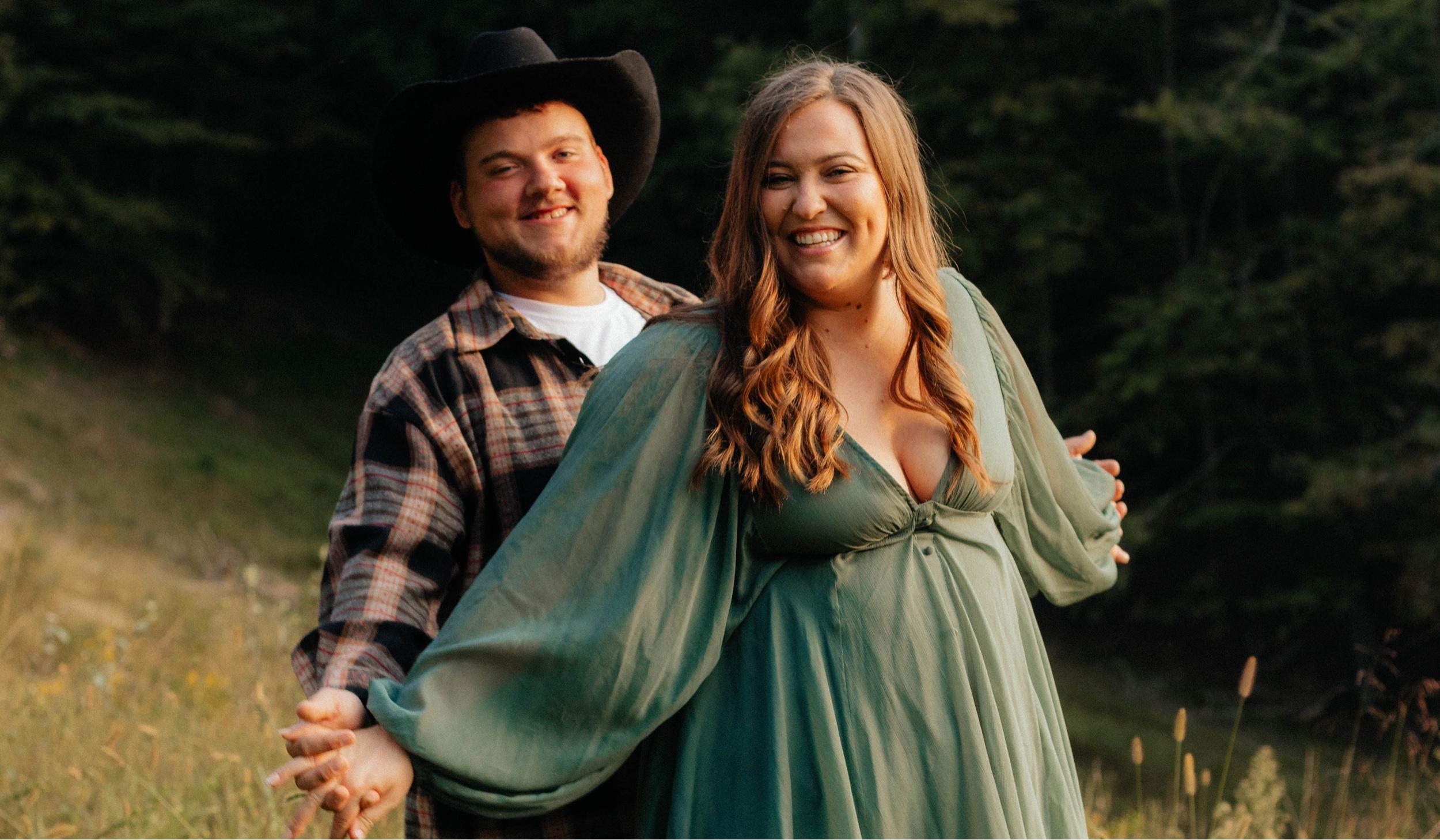 The Wedding Website of Torey Taylor Barrett and Grayson McKinley Jones