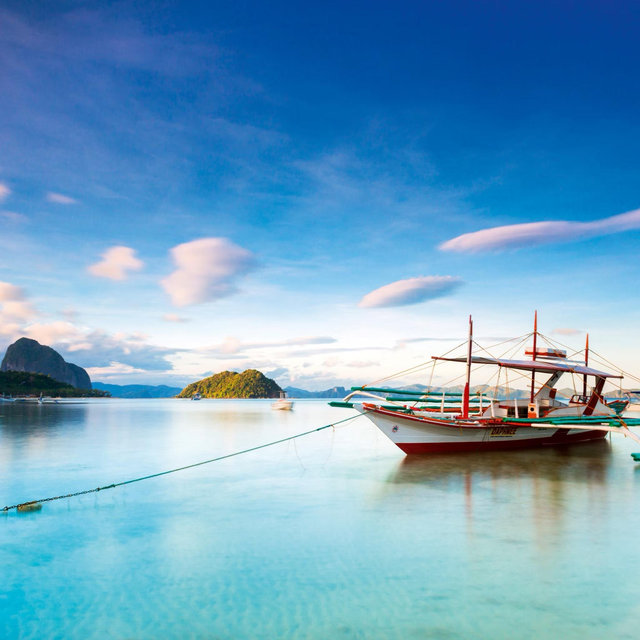 Island Hopping on our Honeymoon