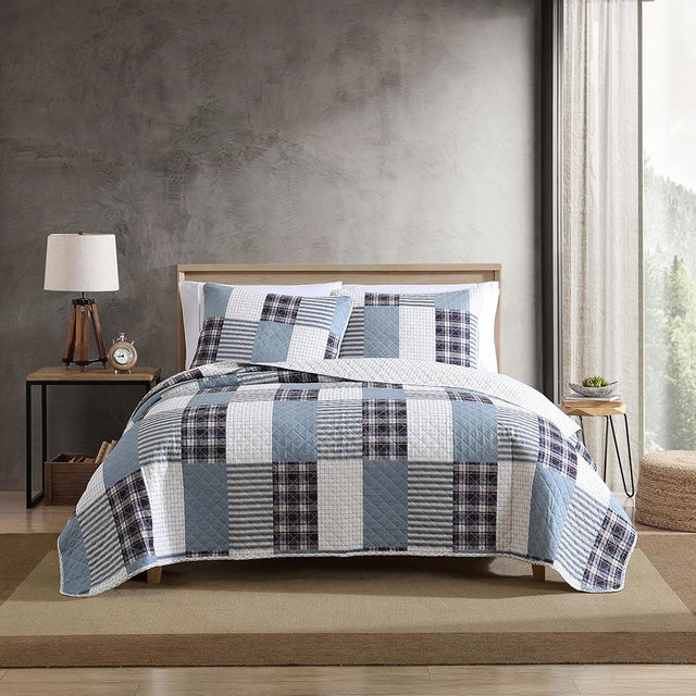 Eddie Bauer - King Quilt Set, Reversible Cotton Bedding with Matching Shams, Home Decor for All Seasons (Camano Island Plum, King)