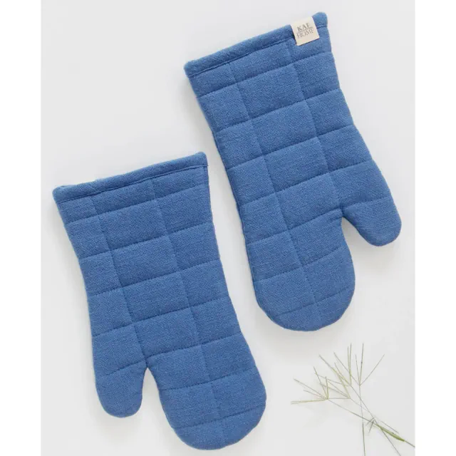KAF Home Monaco Set of 2 Oven Mitts - Dutch Blue