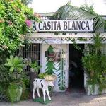 La Casita Blanca