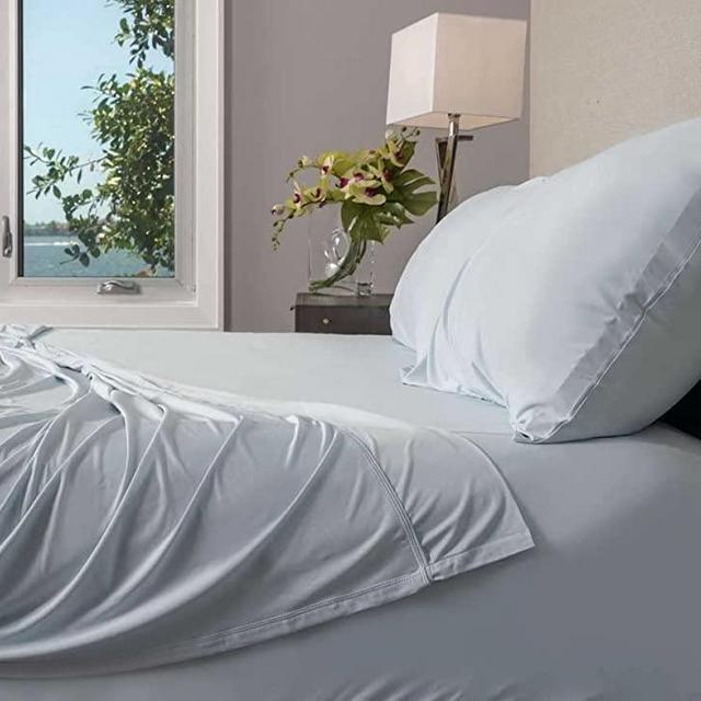 SHEEX Active Comfort Sheet Set, Ultra-Soft Performance Fabric, Breathes Better Than Cotton, Blue Frost, King/California King