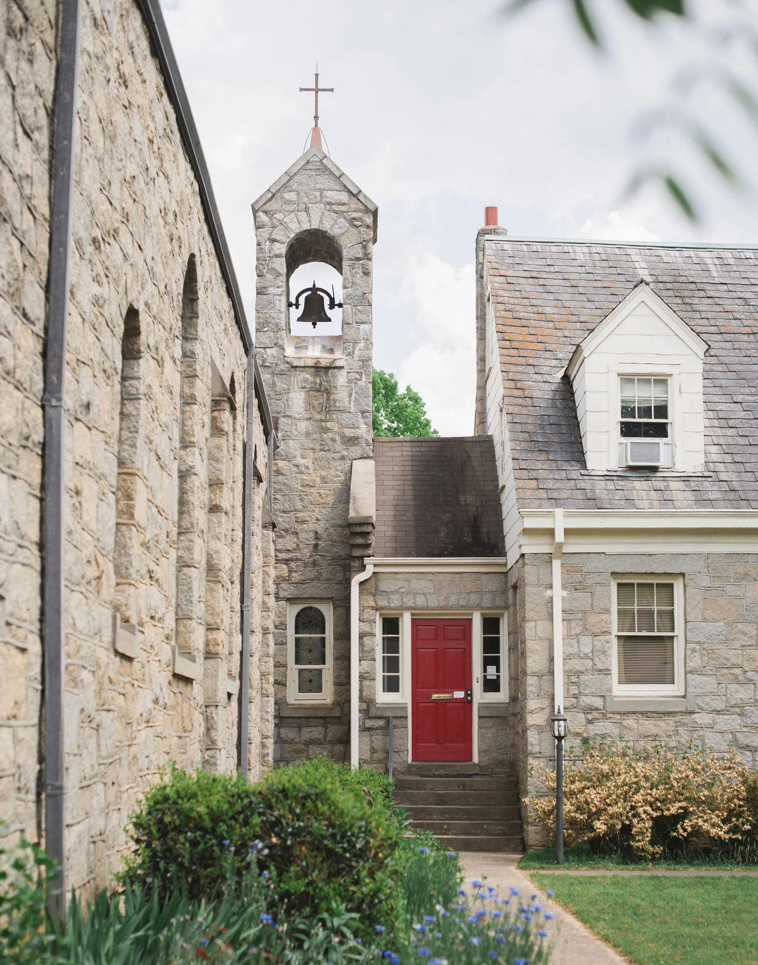 The Wedding Website of Lexie Carson and Owen Stoddard
